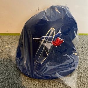 BRAND NEW!! New era, Toronto Blue Jays 7 1/2 fitted hat